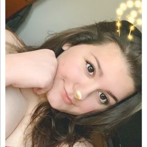 Meet your Posher, Ayse